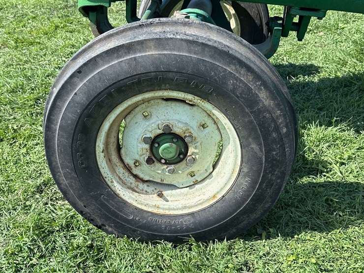 oliver-1555-image-18