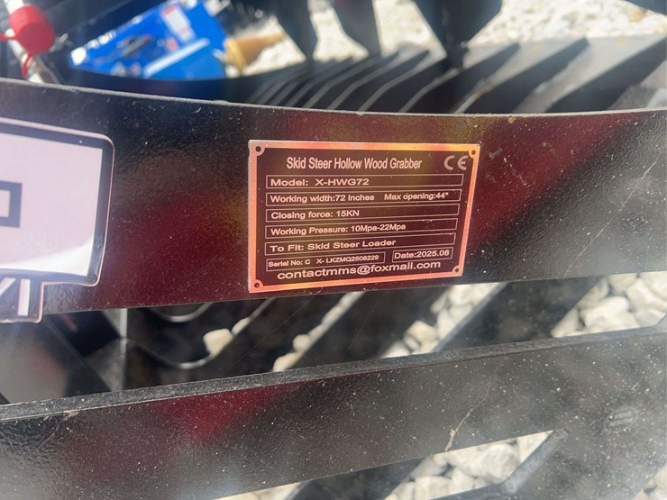 skid-steer-hollow-wood-grapple-image-6