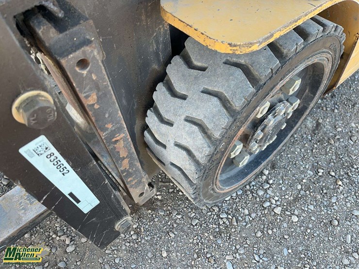 caterpillar-gc25k-image-7