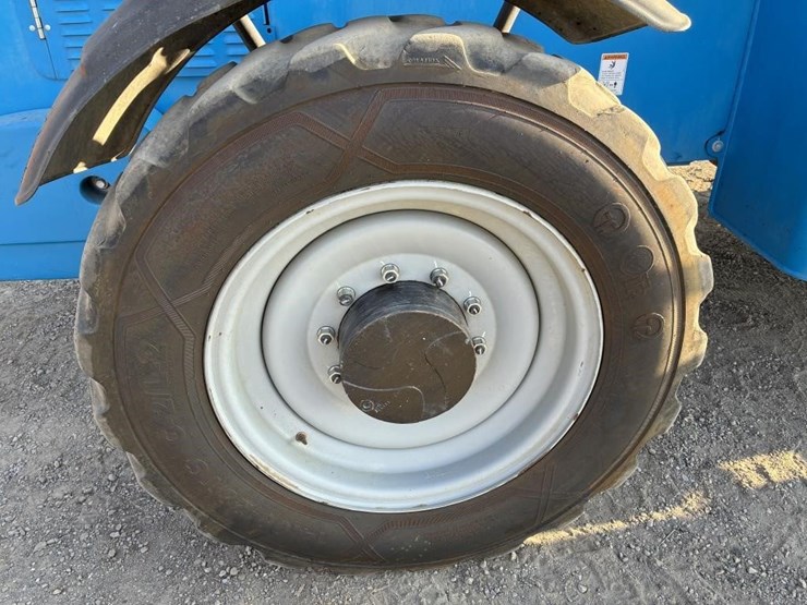 2018-genie-gth1056-image-14