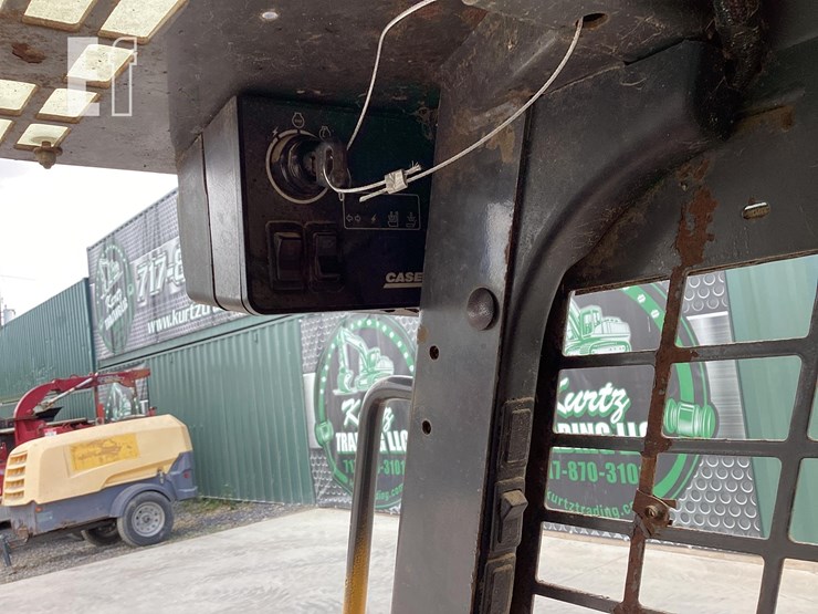 2002-case-60-xt-image-16