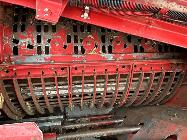 1992-case-ih-1640-image-58