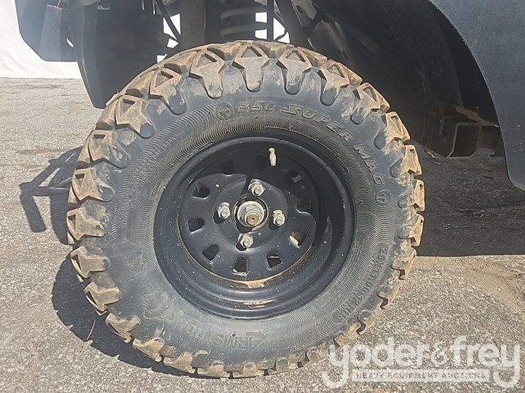 2021-club-car-carryall-1700-image-8