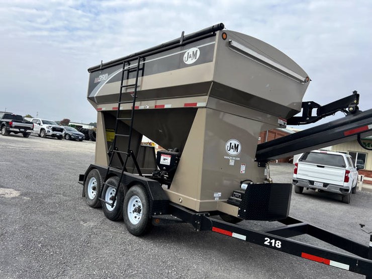 2021-j&m-lc390-image-22