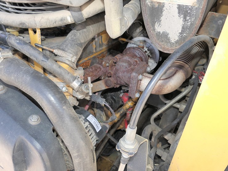 caterpillar-257b-image-15