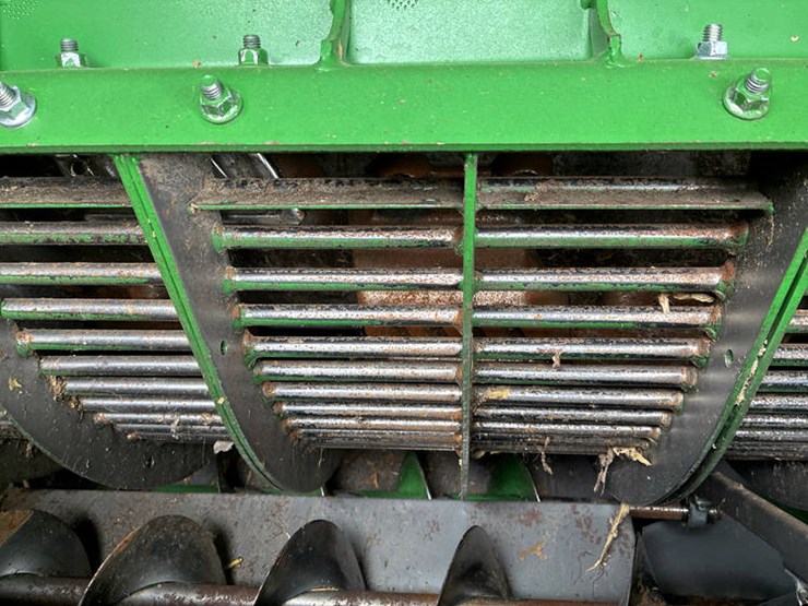 2013-john-deere-s670-image-69