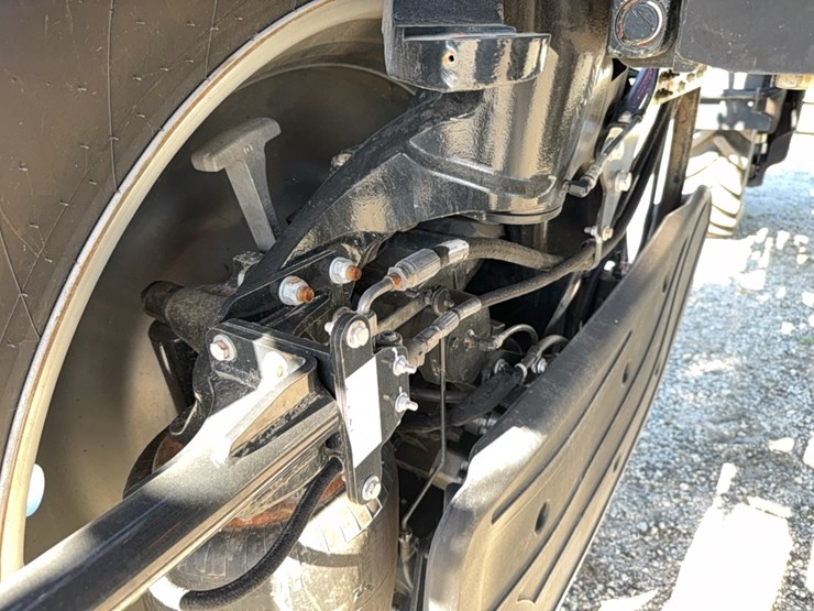 2023-case-ih-4350-patriot--sprayer-image-89