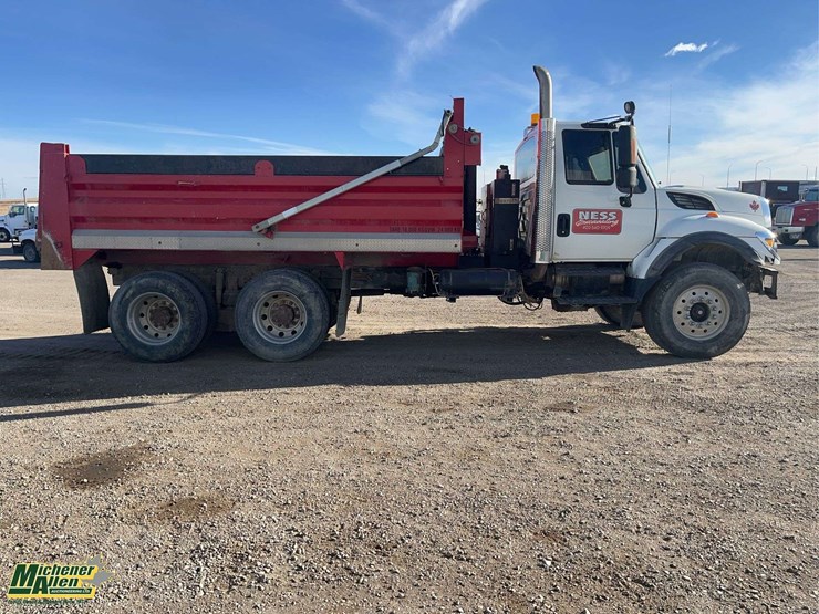 2008-international-workstar-7500-image-5