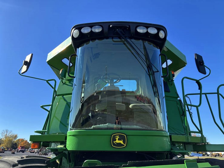 2010-john-deere-2010-image-13