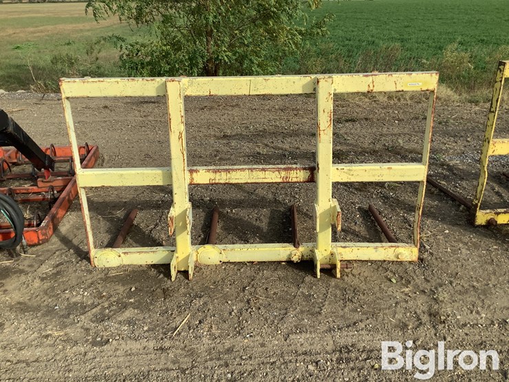 4-tine-square-bale-fork-image-2