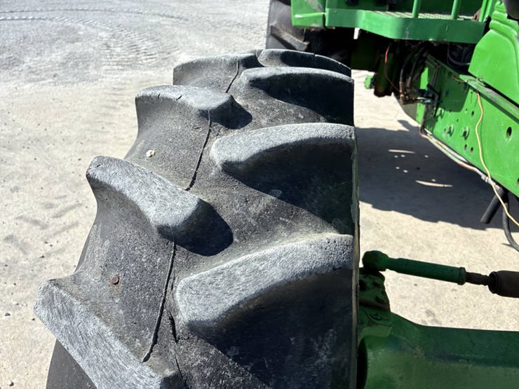 2007-john-deere-6215-image-36