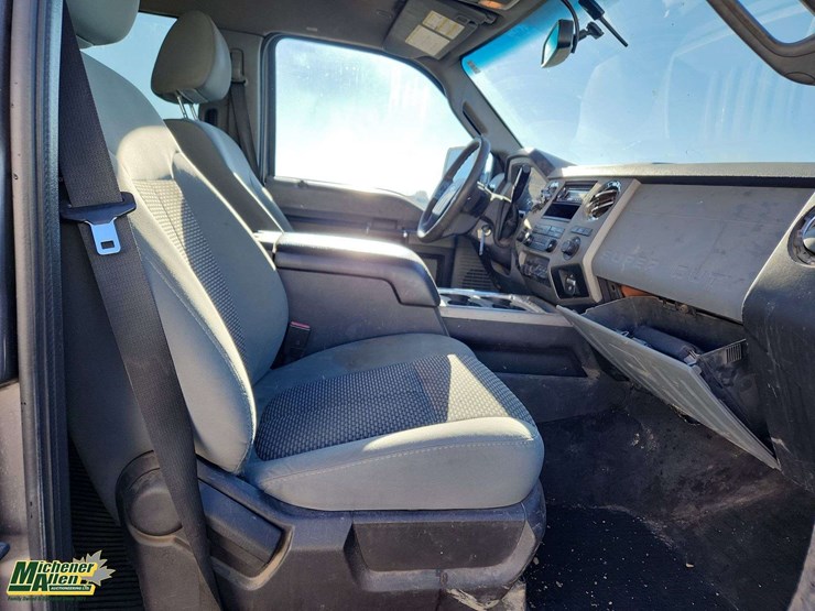 2011-ford-f250-image-19