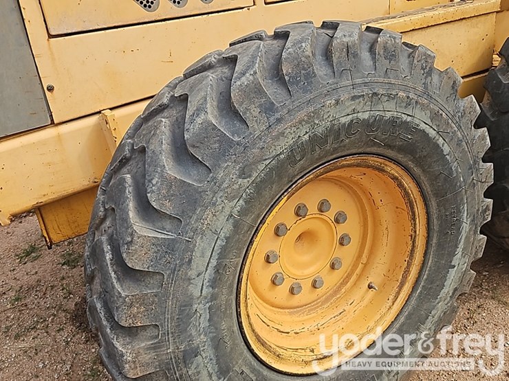 2002-volvo-g720-vhp-image-8