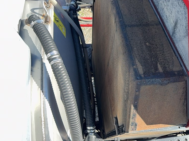 2023-case-ih-4350-patriot--sprayer-image-156