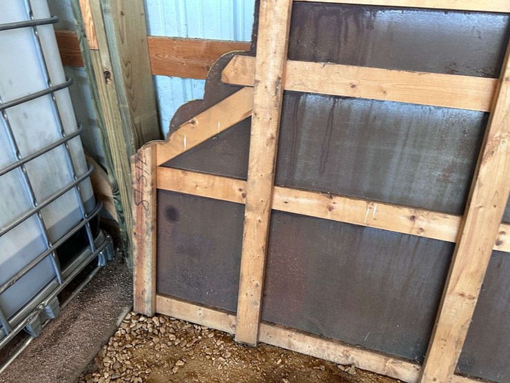 reproduction-oliver-“finest-in-farm-machinery”-road-sign-image-16