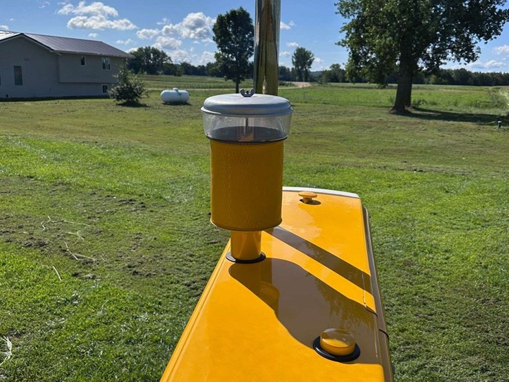 minneapolis-moline-g940-image-56