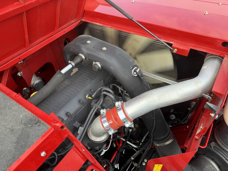 2023-case-ih-8250-image-46