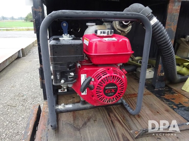 2015-tarasport-liquid-sprayer-trailer-(pz14052,-unit-109067)-image-57