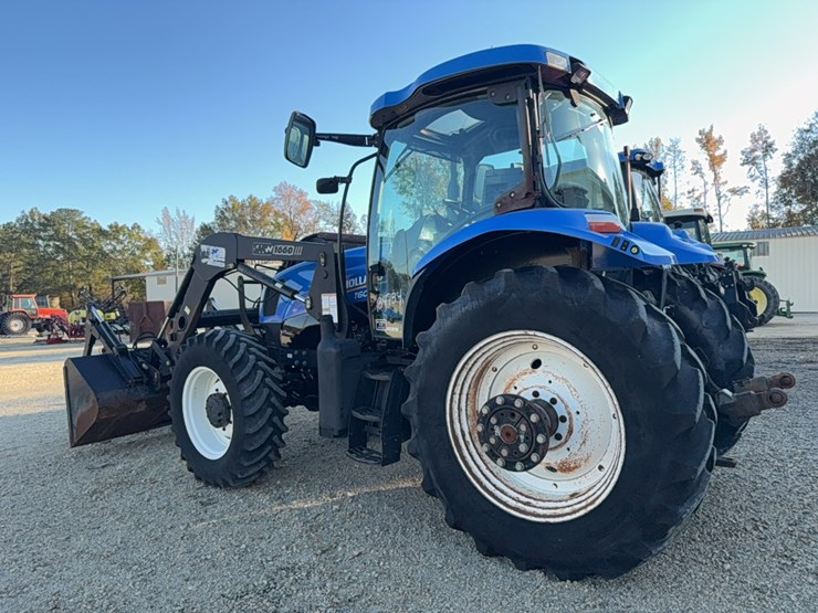 new-holland-t6070-image-4