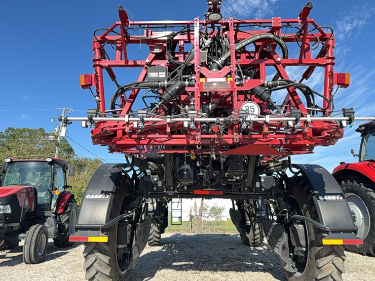 2023-case-ih-4350-patriot--sprayer-image-64