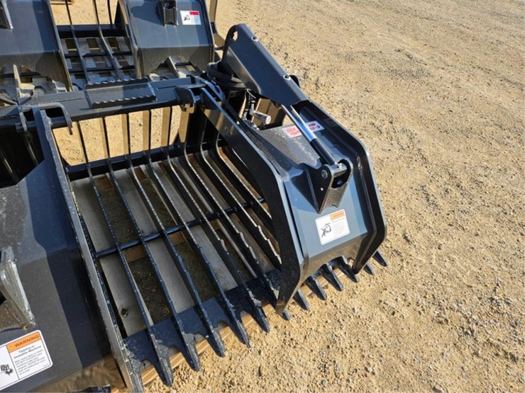 #3028-•-new-stout-62-3-grapple-bucket-image-8