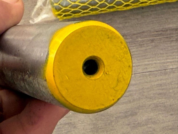 (5)-hl-30x200-universal-bucket-pins,-hardened-steel-image-4