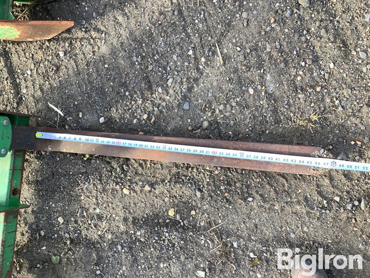 48"-pallet-forks-image-9