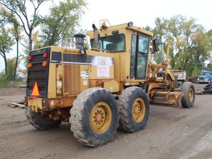 2002-caterpillar-140h-image-4