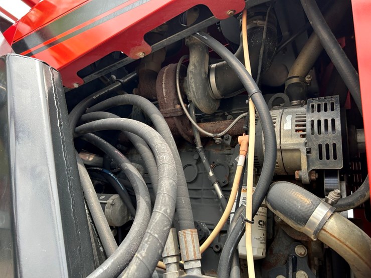 2014-case-ih-3200b-image-90