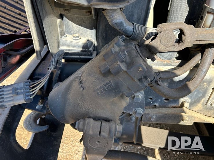 2005-ihc-4400-dry-tender-truck-(cp1274,-unit-ag706)-image-35