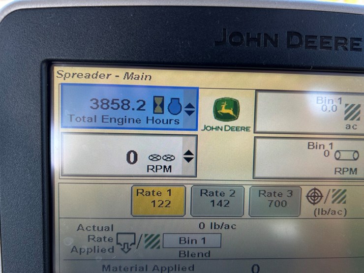 2012-john-deere-4940-image-46