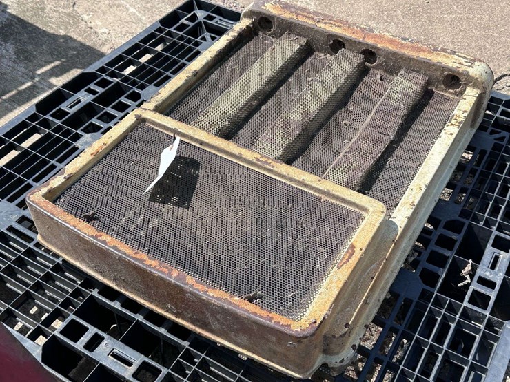 minneapolis-moline-g850-image-4