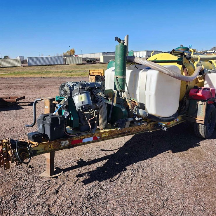 2000 Ringomatic Vac Trailer