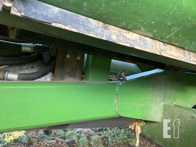 2010-parker-1348-image-48