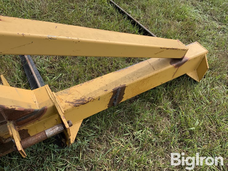 hennig-double-bale-fork-image-16