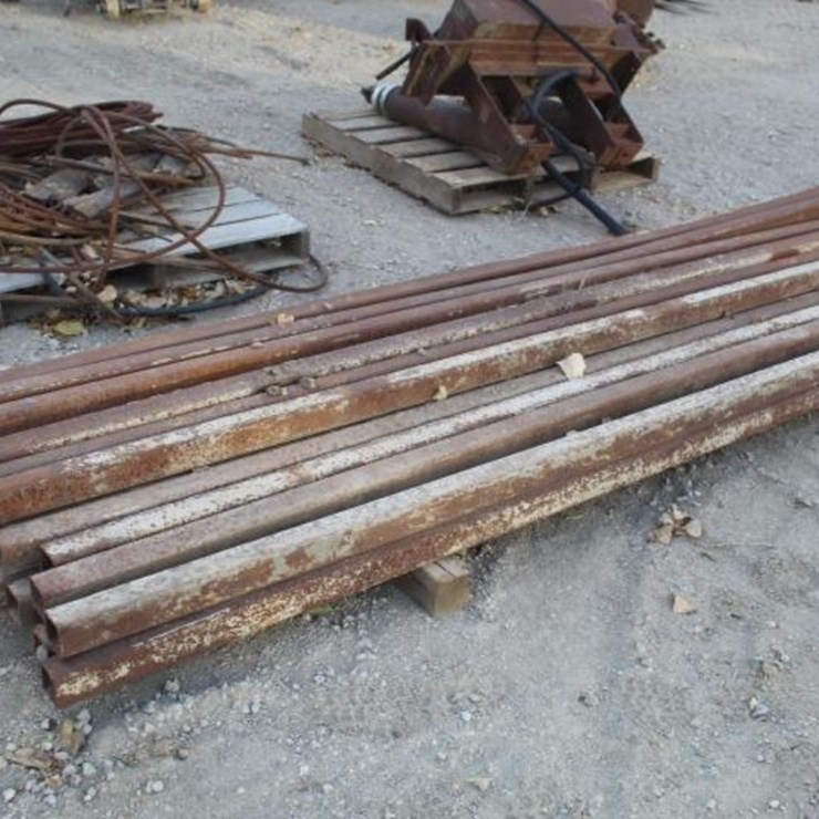 Lot of 2.5 In. x 10 Ft. Sq. Tubing