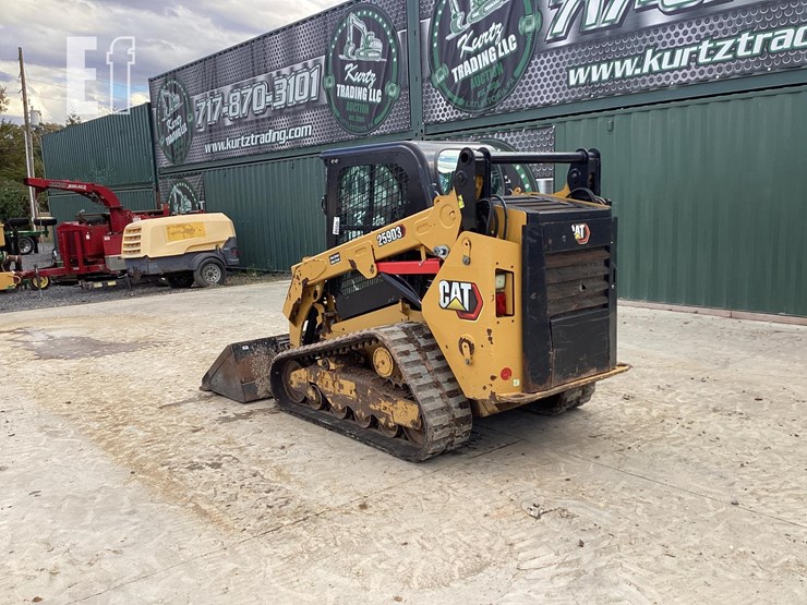 2020-caterpillar-259d3-image-2