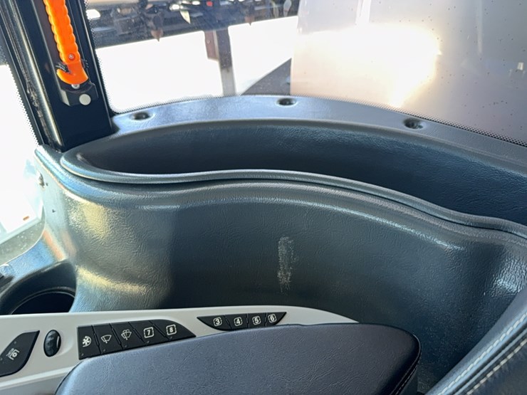 2023-new-holland-sp.310f-image-170