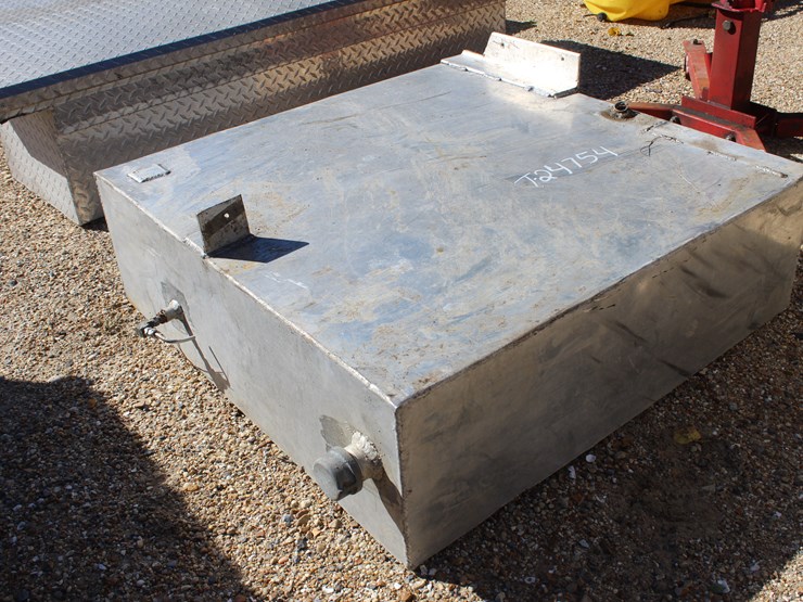 #24754-•-aluminum-fuel-tank-image-1