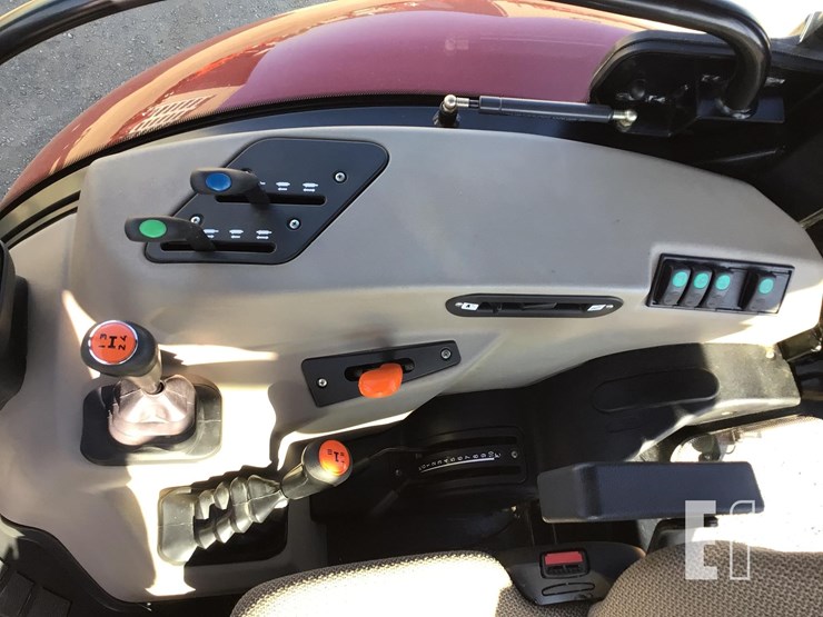 2019-case-ih-farmall-75a-image-19