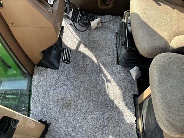 2004-john-deere-9620-image-25