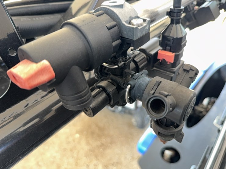 2023-new-holland-sp.310f-image-128