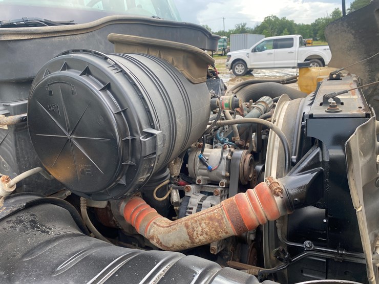 2007-international-4400-image-16