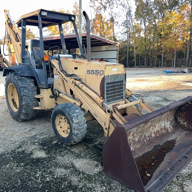 FORD 555D