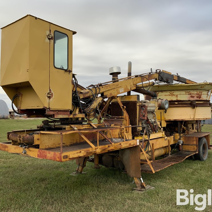 Mighty Giant Tub Grinder