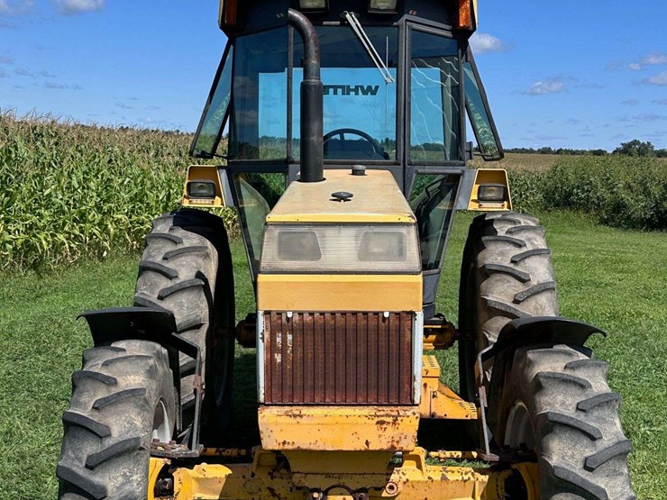 white-american-80-image-4