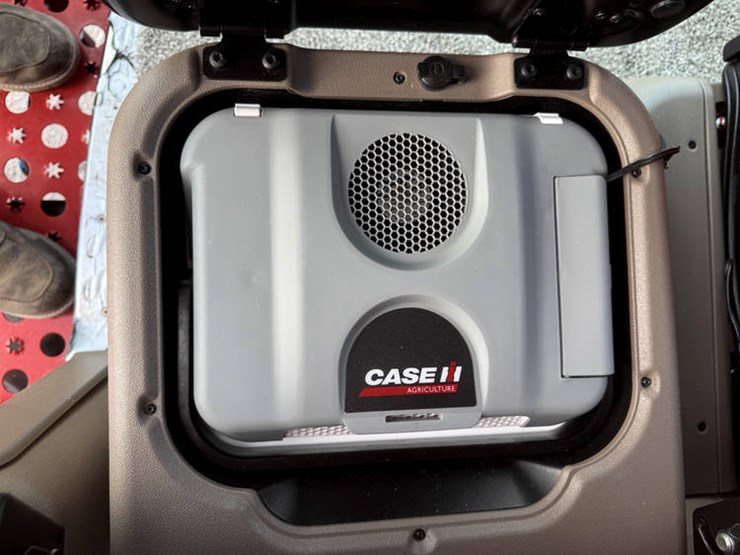 2023-case-ih-8250-image-79