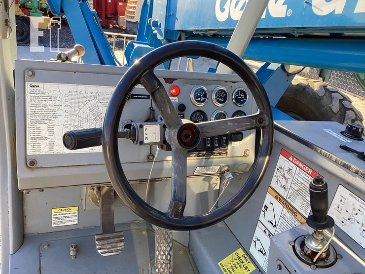 2006-genie-gth1056-image-14