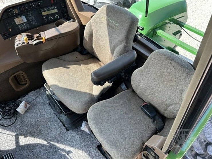 2004-john-deere-9620-image-26