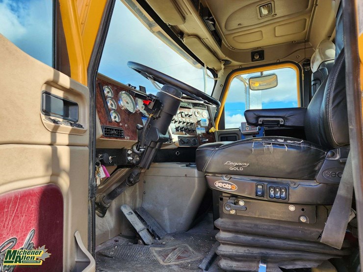 2008-international-paystar-5600i-image-72